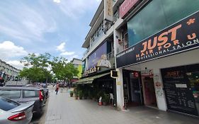 Oyo 90235 Hotel Inap Sri Gombak